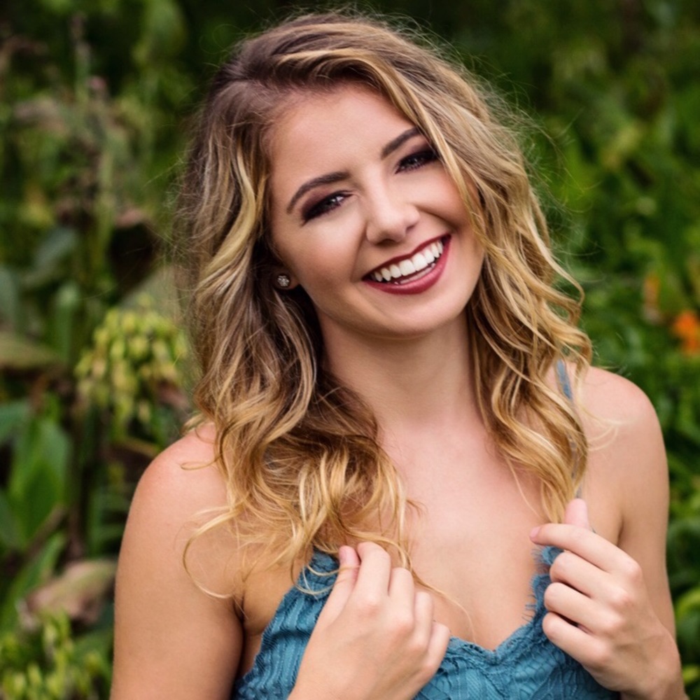 Meet your Posher, Laci
